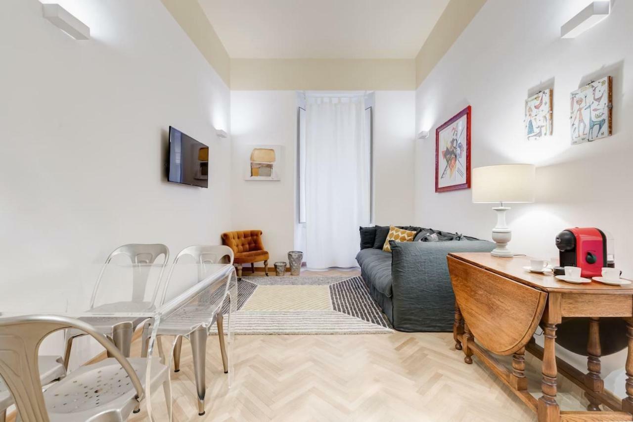 Apartment Valadier 36 *